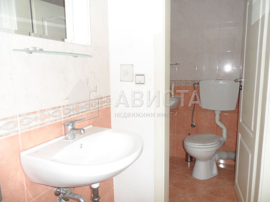 Дава се под наем Офис в София, Витоша - 60 кв.м за 548.25 € - Снимка #8