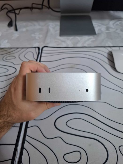 Mac Mini M4 + MSI 4K UHD 60 HZ MD27 + Magic mouse 3 gen