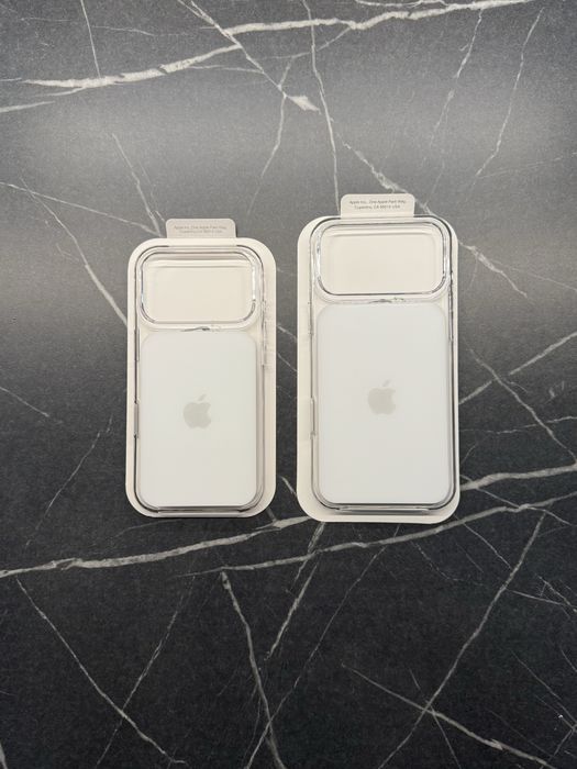 Husă iPhone Transparentă cu Protecție Cameră – Design Premium