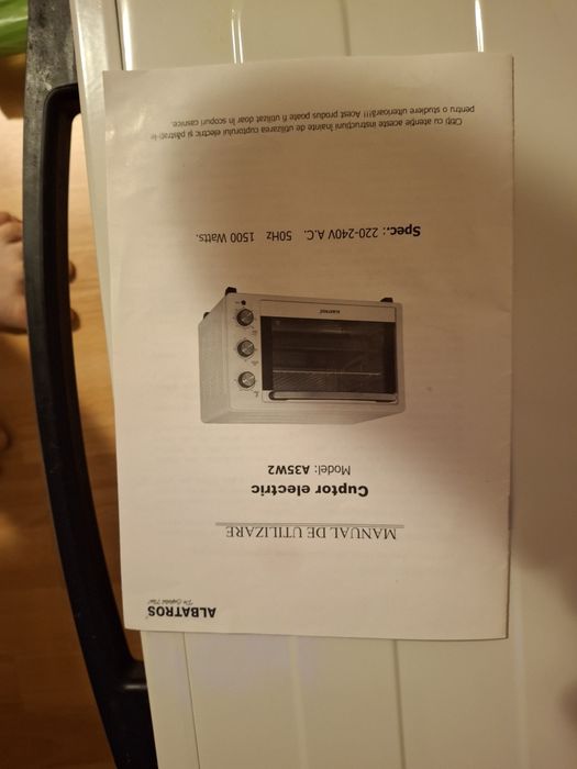 Cuptor electric nou,Albatros.Nu a fost folosit.