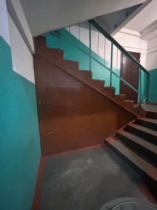 Продам 3 комн.новой план.8 школа.