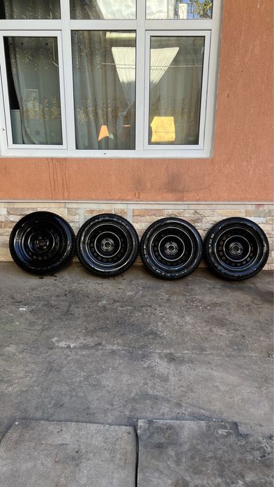 Balon Cobalt moshinasiga