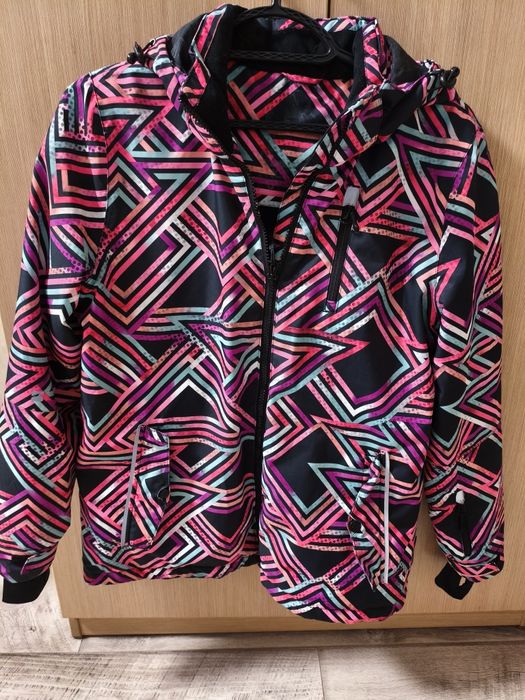 Горнолыжная куртка