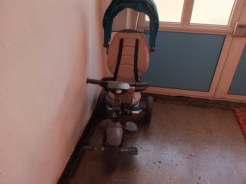 Tricicleta pentru copii 2-3 ani