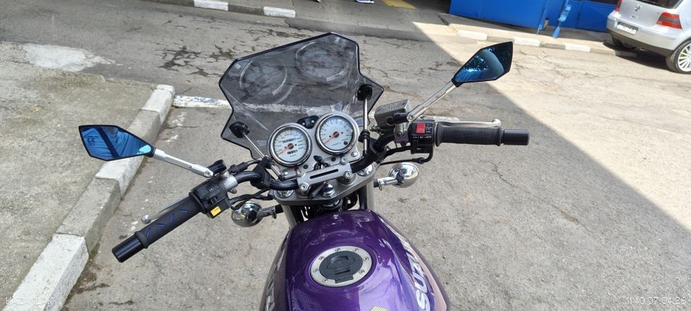 Продавам Suzuki VX800