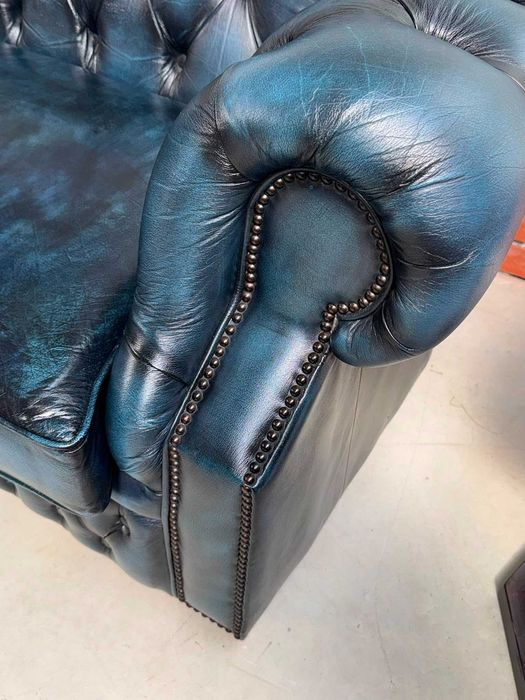 Chesterfield кожен диван