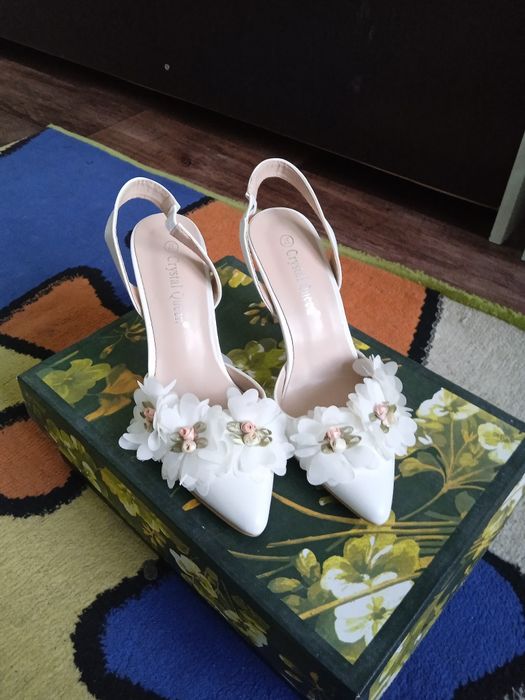 Сбадевный туфли.