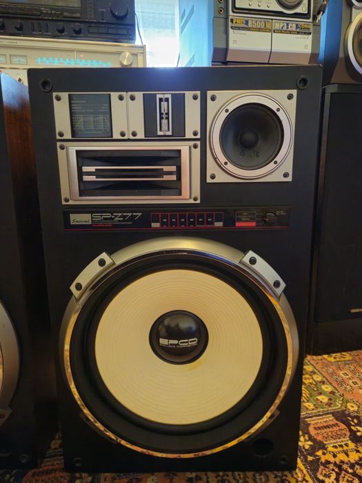 Boxe Vintage Sansui SP Z77