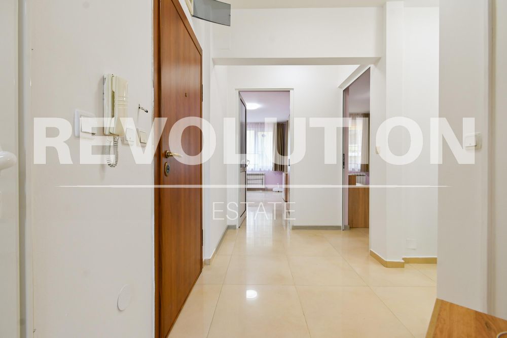 Дава се под наем Тристаен апартамент в София, Люлин 8 - 86 кв.м за 698.19 € - Снимка #6