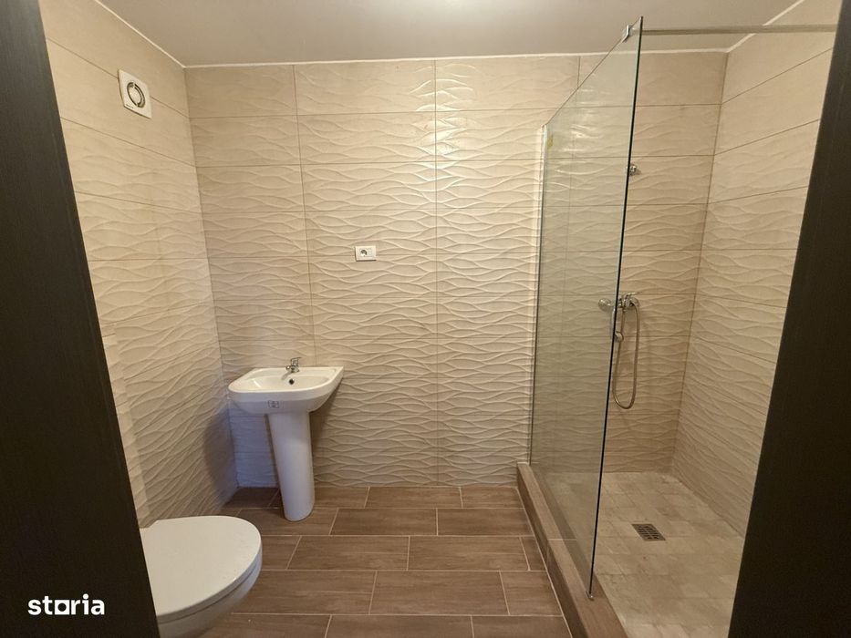 Spațiu semidemisol de vânzare – ideal pentru investiție, Mamaia Nord