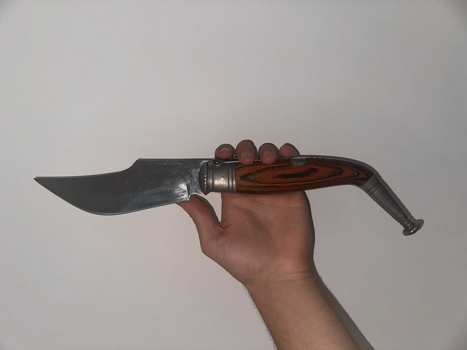 kriket spaniol 38 cm original  pentru colectionari