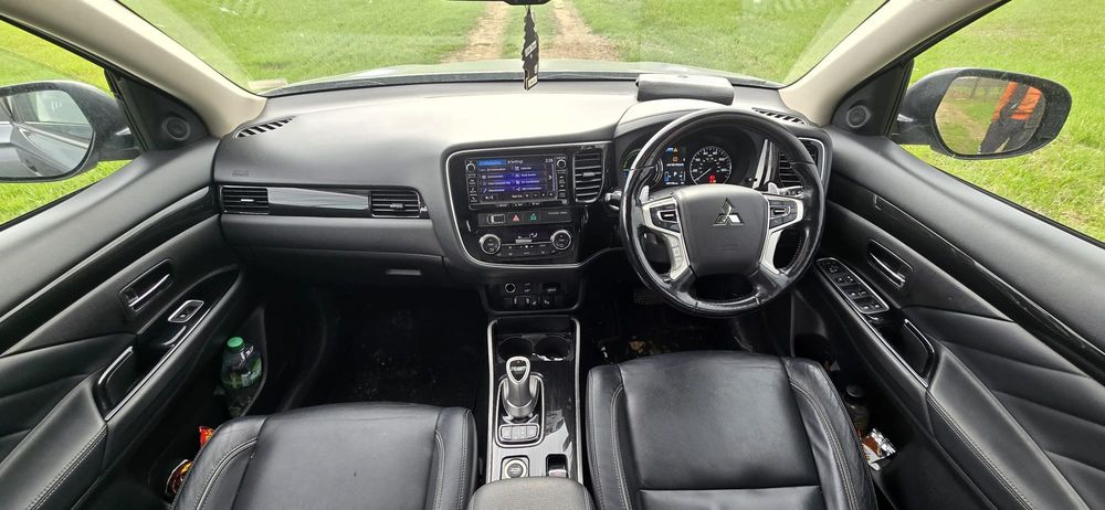 MITSUBISHI Outlander 2019 — imagine 4