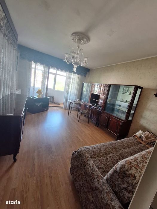 Apartament 3 Camere Decomandat, Micro 39A – Lângă Școală și Piață