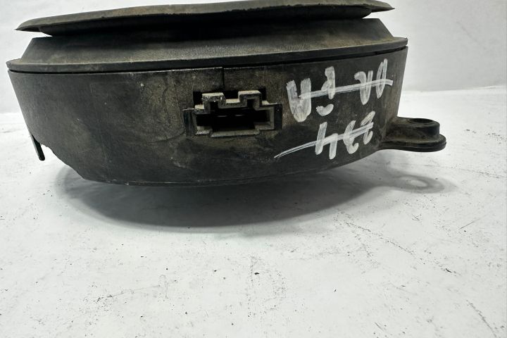 Boxa fata  2038201102 Mercedes-Benz C-Class W203