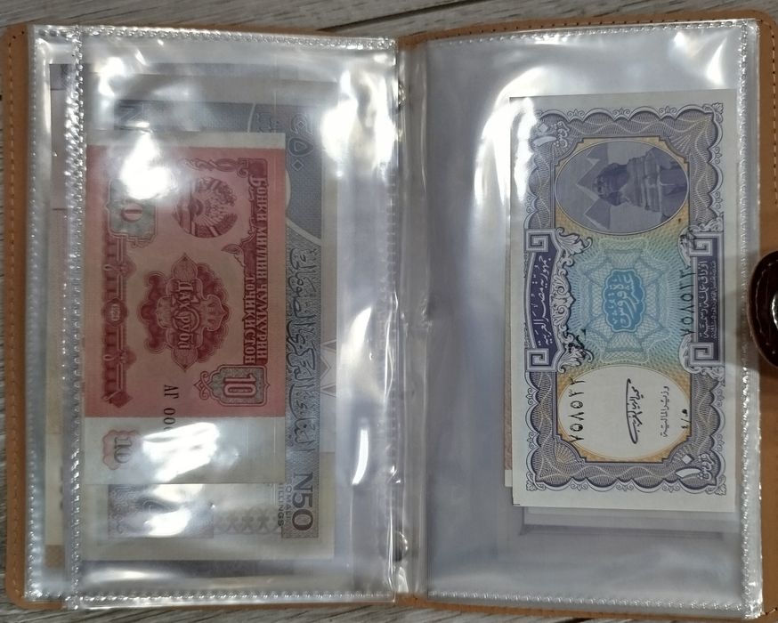 Дунё банкноталари коллекцияси учун албом