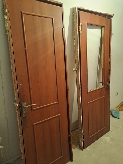 Продаётся 2 штуки двери