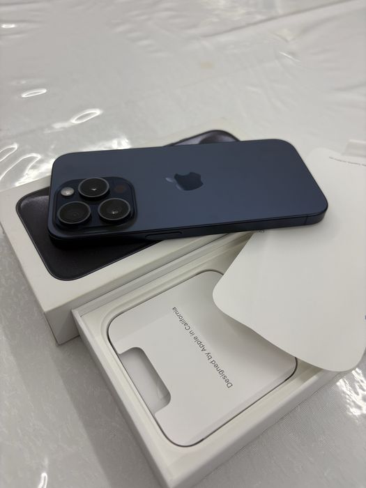 Айфон 15про 128/87емкость