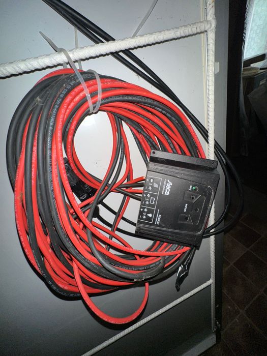 Соларен панел с регулатор контролер