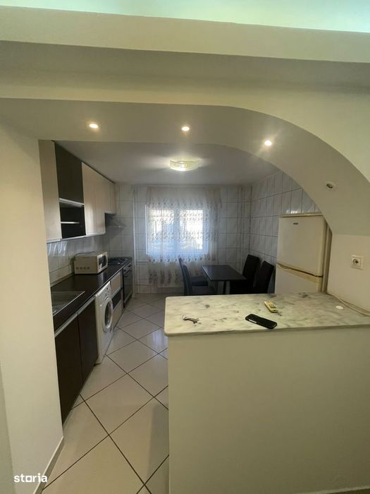 Inchiriez apartament cu 2 camere mosilor 4 minute metrou obor — fotografia 3