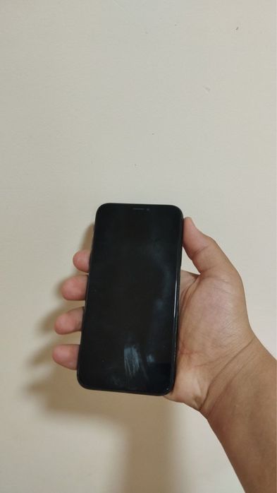Iphone XS sotiladi