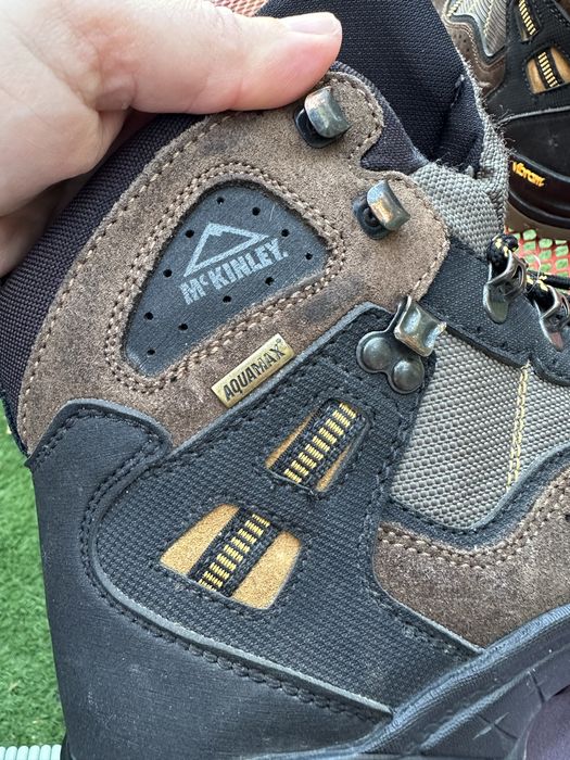 Ghete Mckinley marimea 40