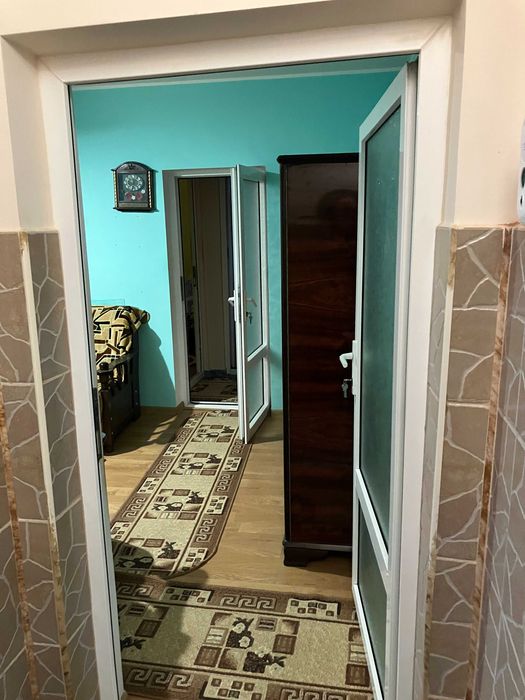 Pers fizica vand apartament 2 camere Podu Ros