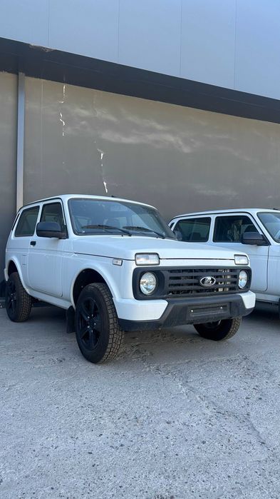 Lada NIVA LEGENT Urban Black 24