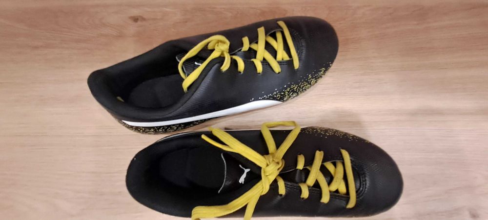 Бутонки PUMA ( за момче]