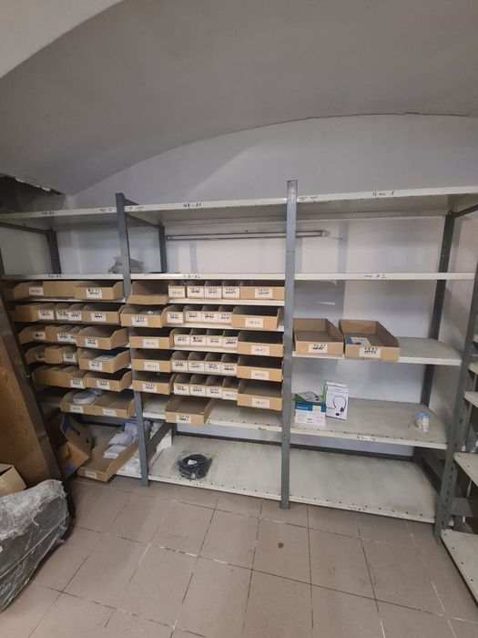 Rafturi metalice înălțime 2 metri