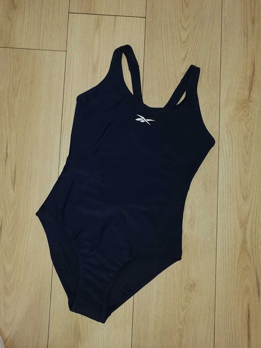 Нов цял бански Reebok
