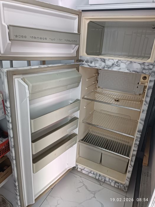 Продам холодильник Минск 15