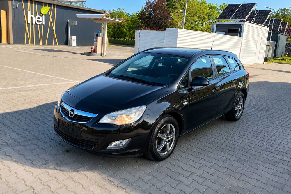 Opel Astra J 1.7CDTI - Euro 5, Climatronic, Pilot, Jante, Economica si Fiabila