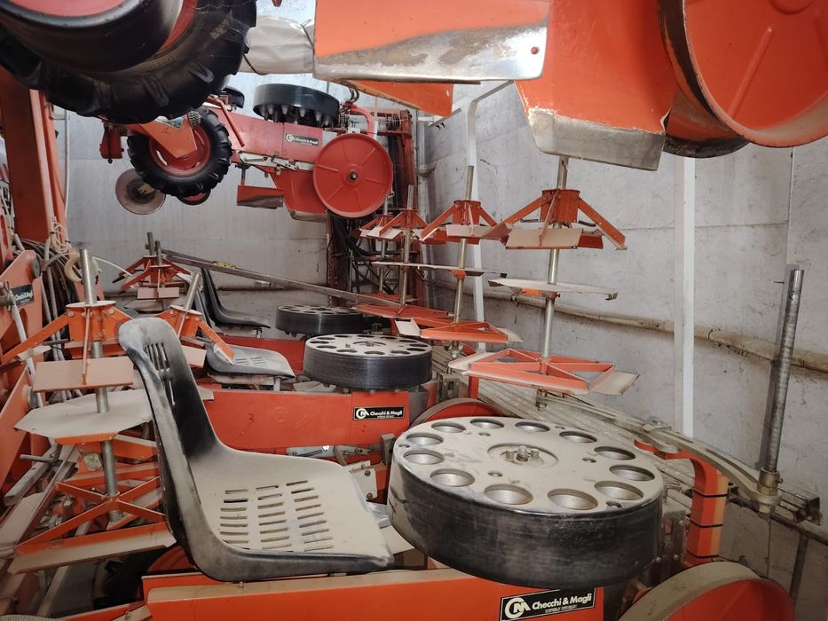 Plantatoare Checchi&Magli