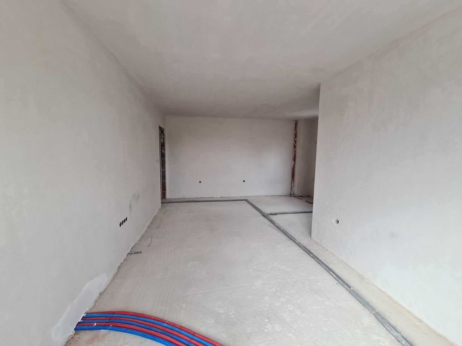 Продава се Тристаен апартамент в Хасково, Бадема - 97 кв.м за 1005 €/кв.м - Снимка #3