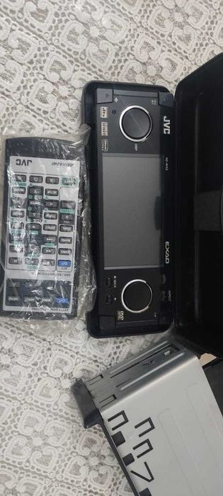 магнитола JVC KD-AVX2