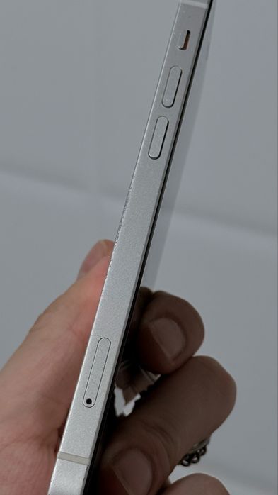 iPhone 12, 128 GB белый