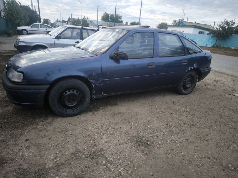 Продам Opel vectra 1.6