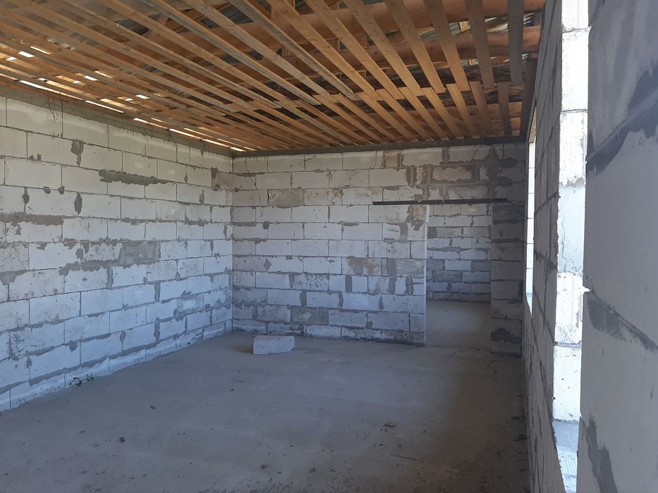 Продам  времянку