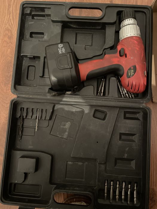 шуруповерт