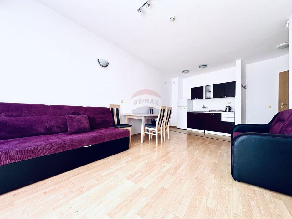 Продава се Двустаен апартамент в Балчик - 60 кв.м за 834 €/кв.м - Снимка #2