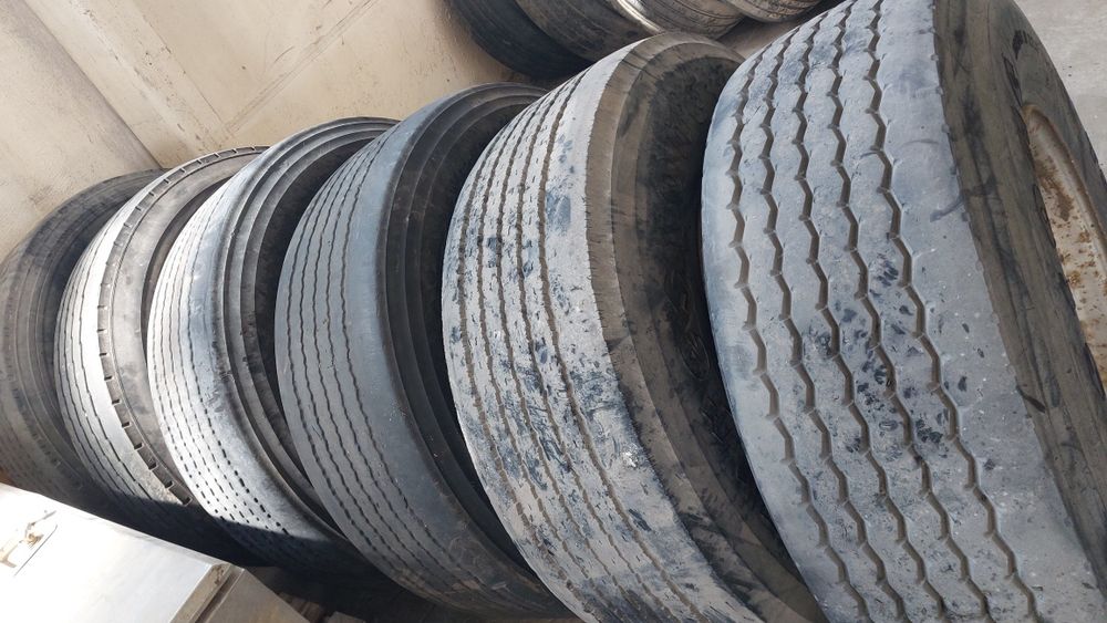 Гуми със стоманени  джанти