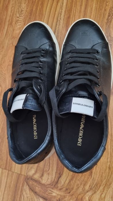 Emporio ARMANI черни дамски обувки/ сникърси, размер 38