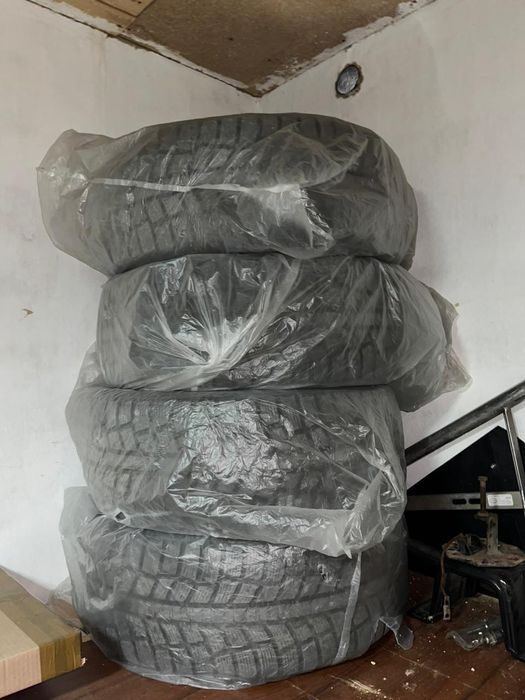 Продам шиный в хорошем состоянии