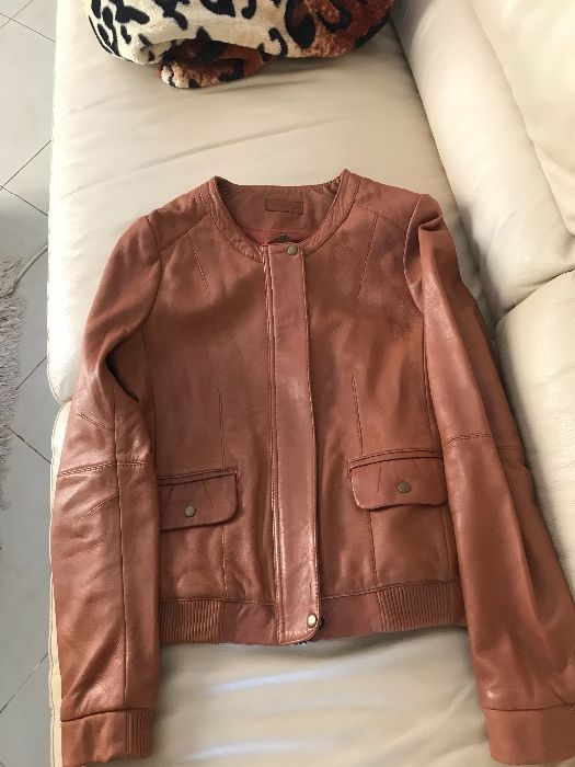 Vand geaca de piele dama