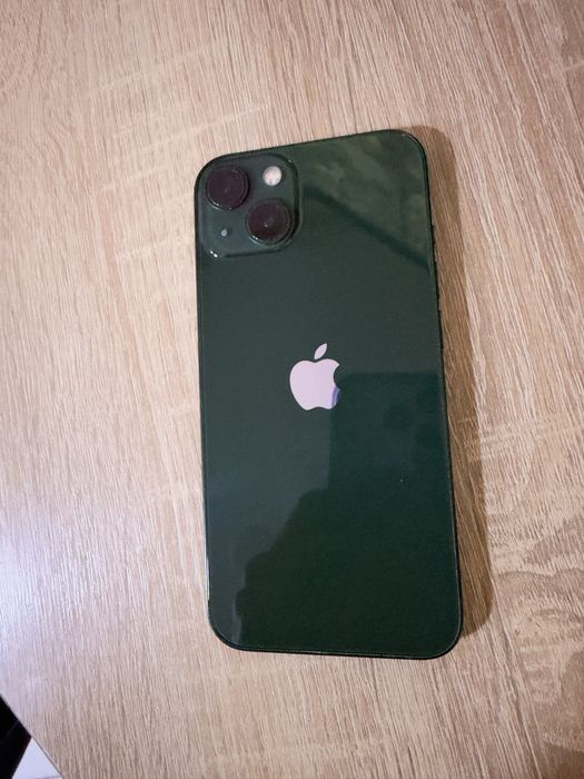 iPhone 13 Alpine Green
