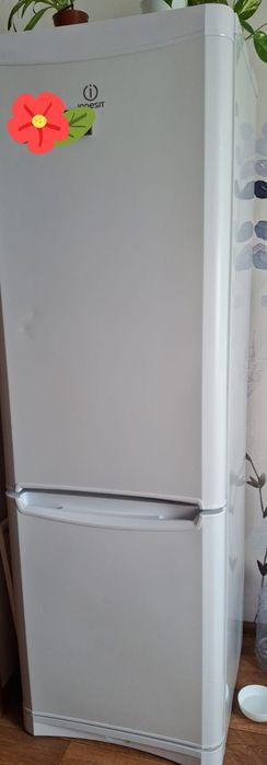 Холодильник в дар. Нужен ремонт.