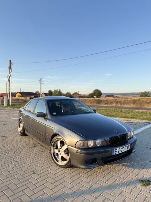 Vând BMW E39 523i | Întreținut | Carte Service