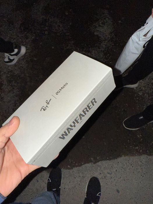 Ray-Ban Meta Gen 2 smart glasses sotiladi – yangi ochilmagan