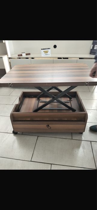 Vand masuta cafea extensibila !