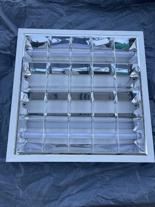 Светильник потолочный